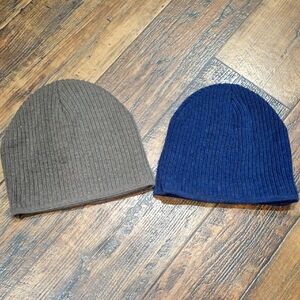 Ribbed Knit Beanie Set in Olive and Navy